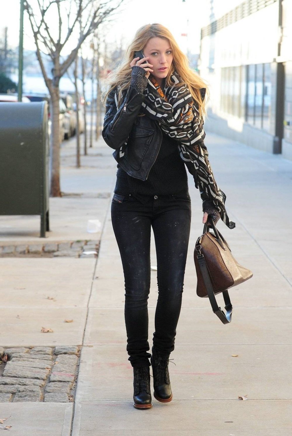 Платок Павлопосадский Street Style