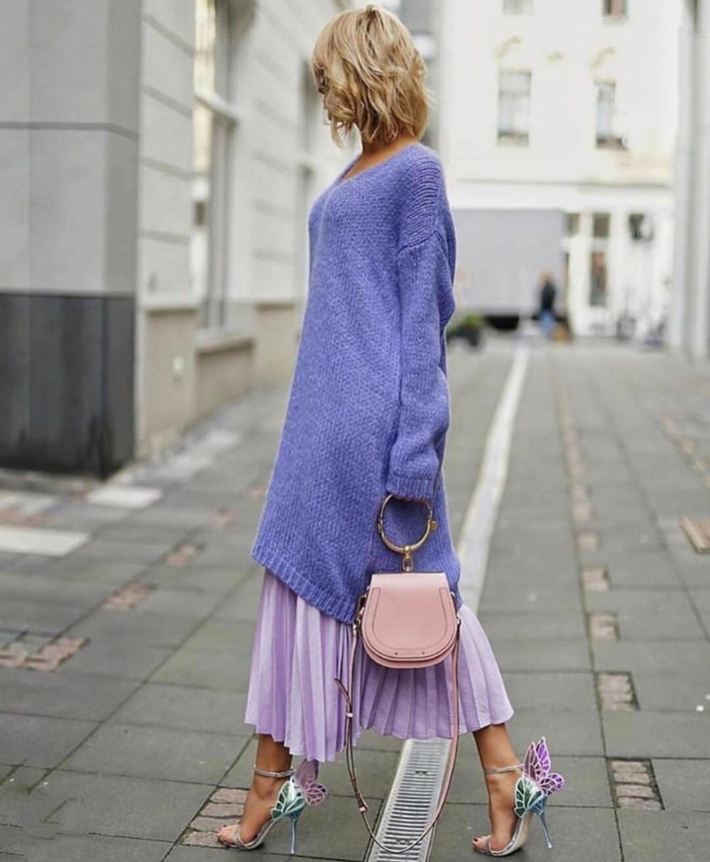 Свитер с юбкой