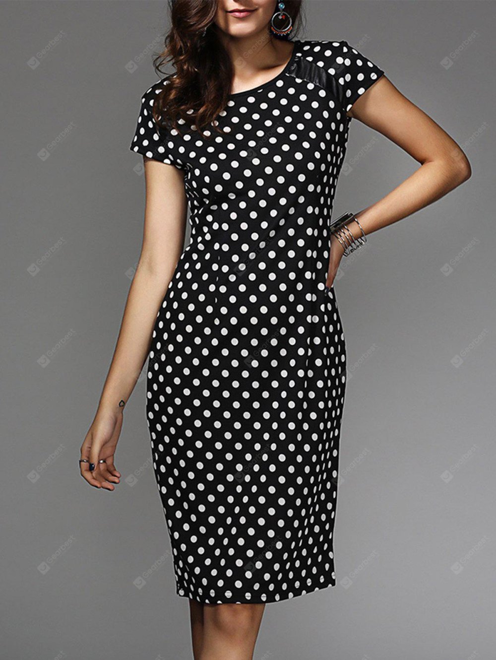 Платье в мелкий горошек офисное прямое