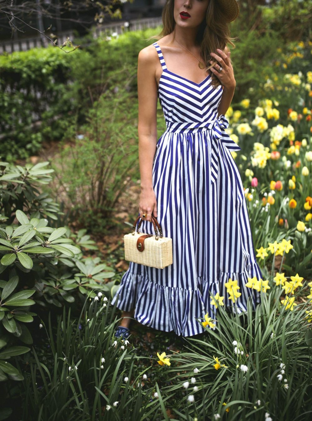 Платье летнее без лямок