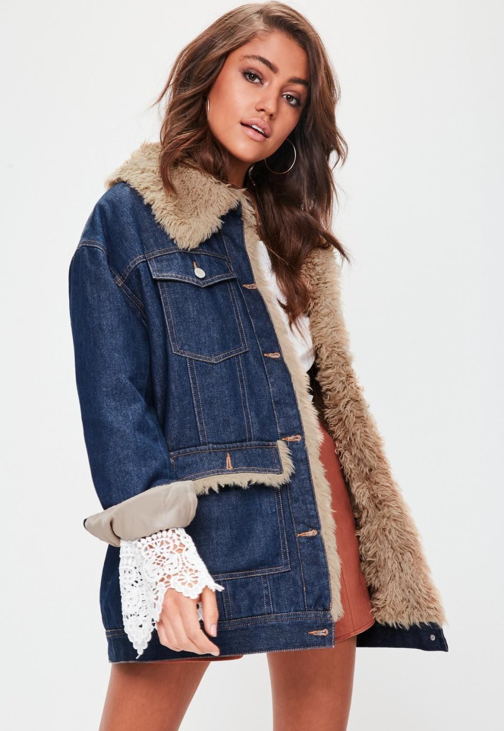 Джинсовая куртка с мехом с шарфом