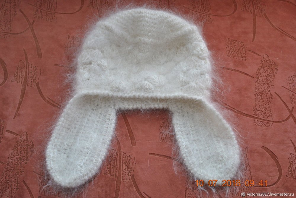 Вязаная зимняя шапка для девочки