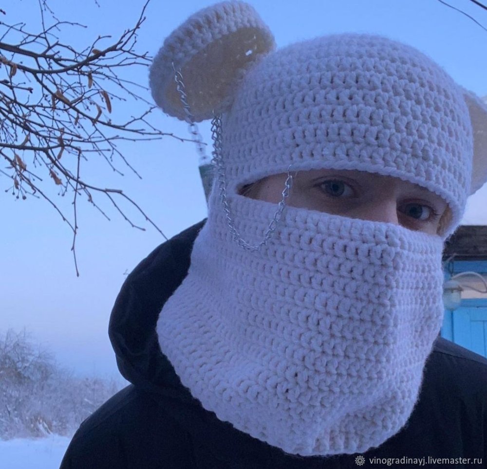 Балаклава с ушками вязаная