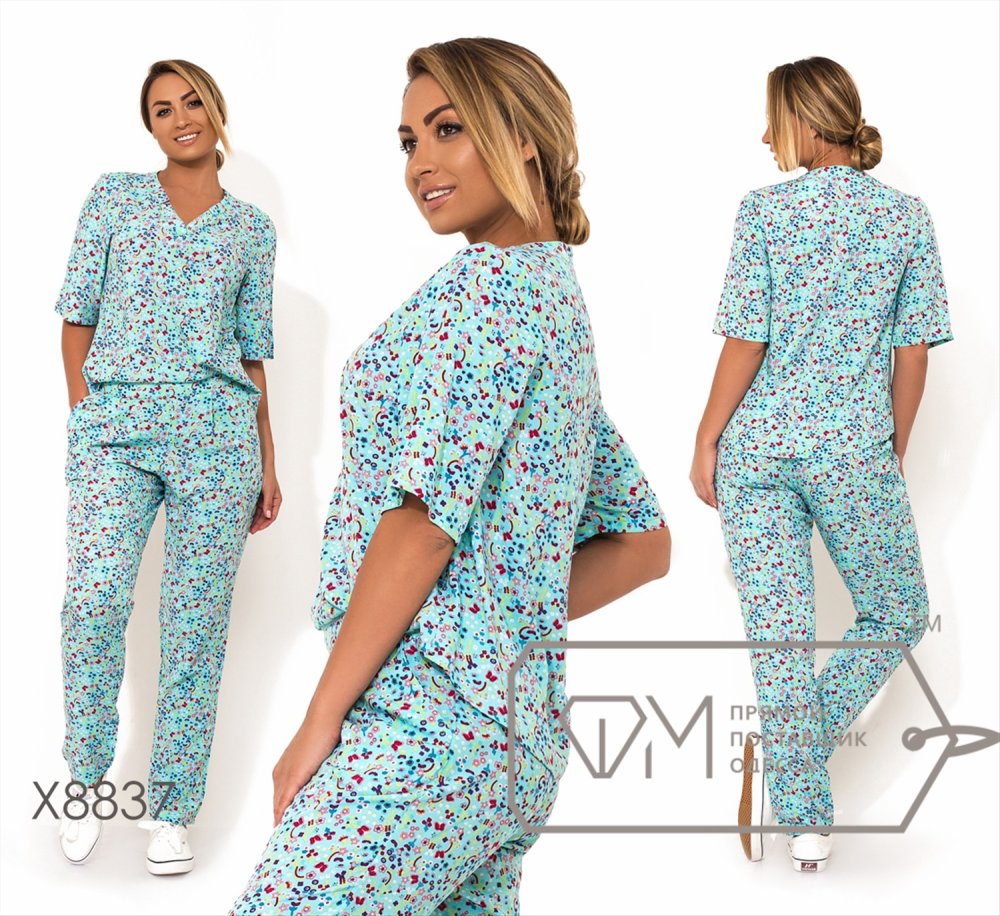 Летний костюм брючный свободного кроя