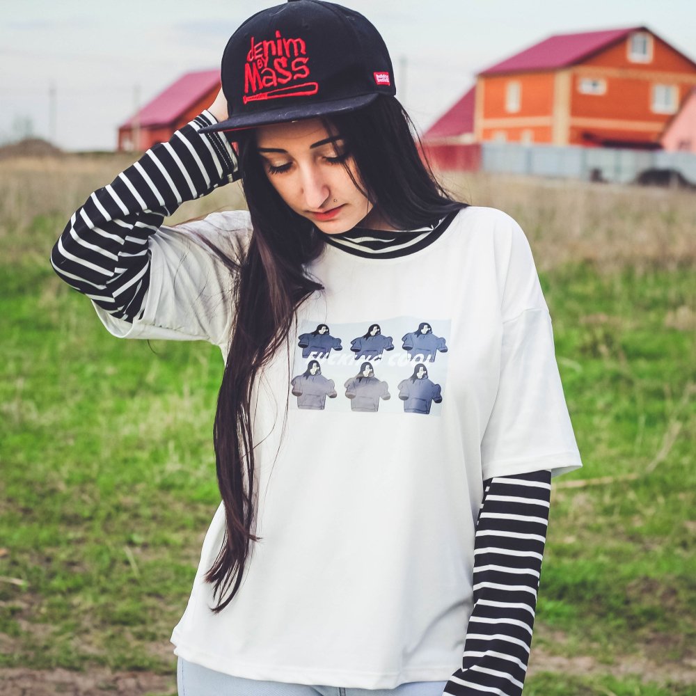 Крутые толстовки для девушек