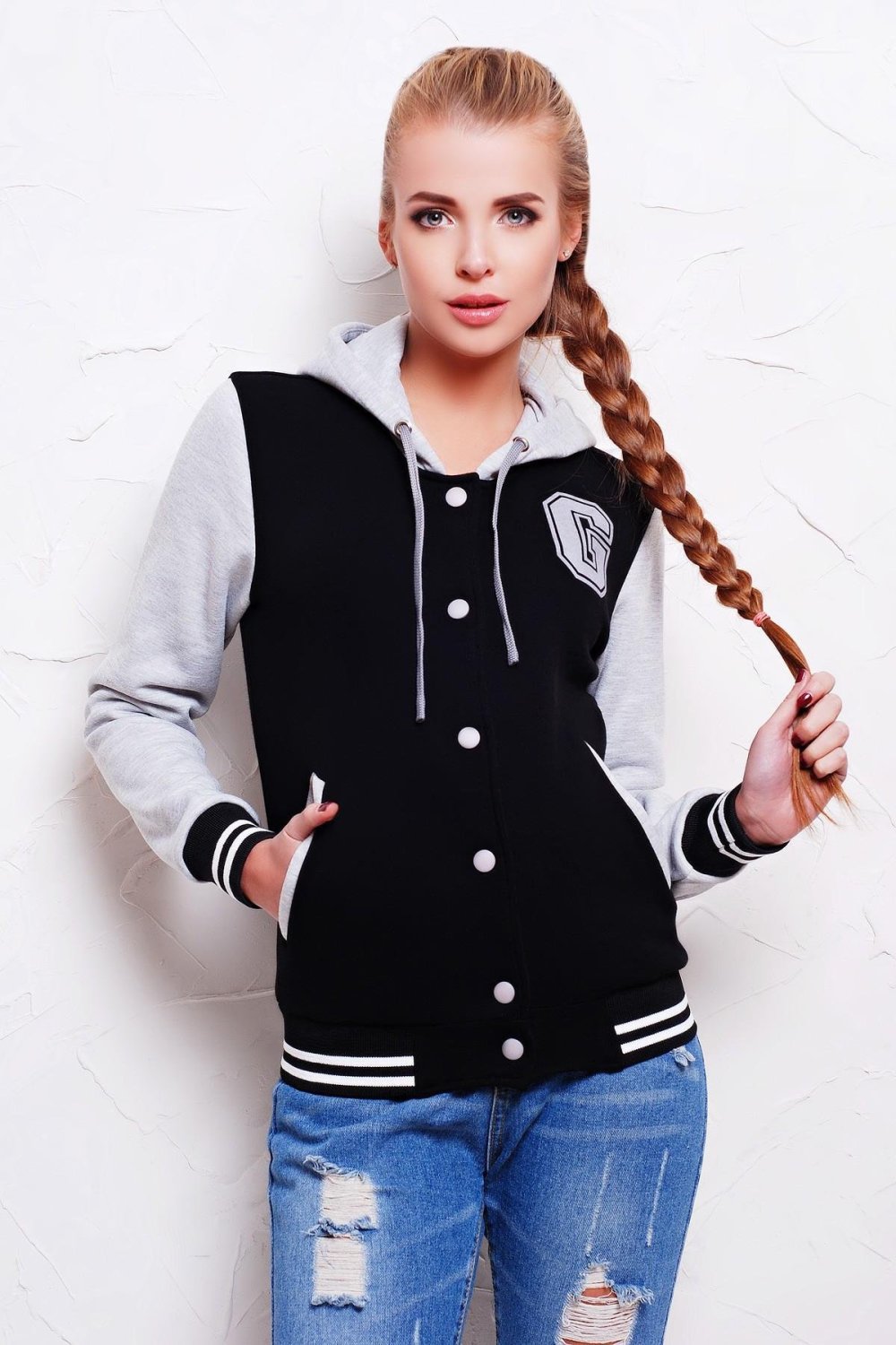 Бомбер кофта женская