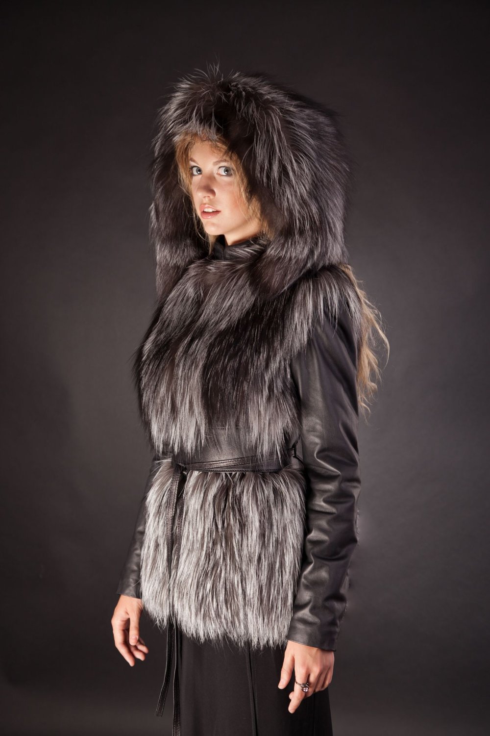 Пальто комбинированное с кожей