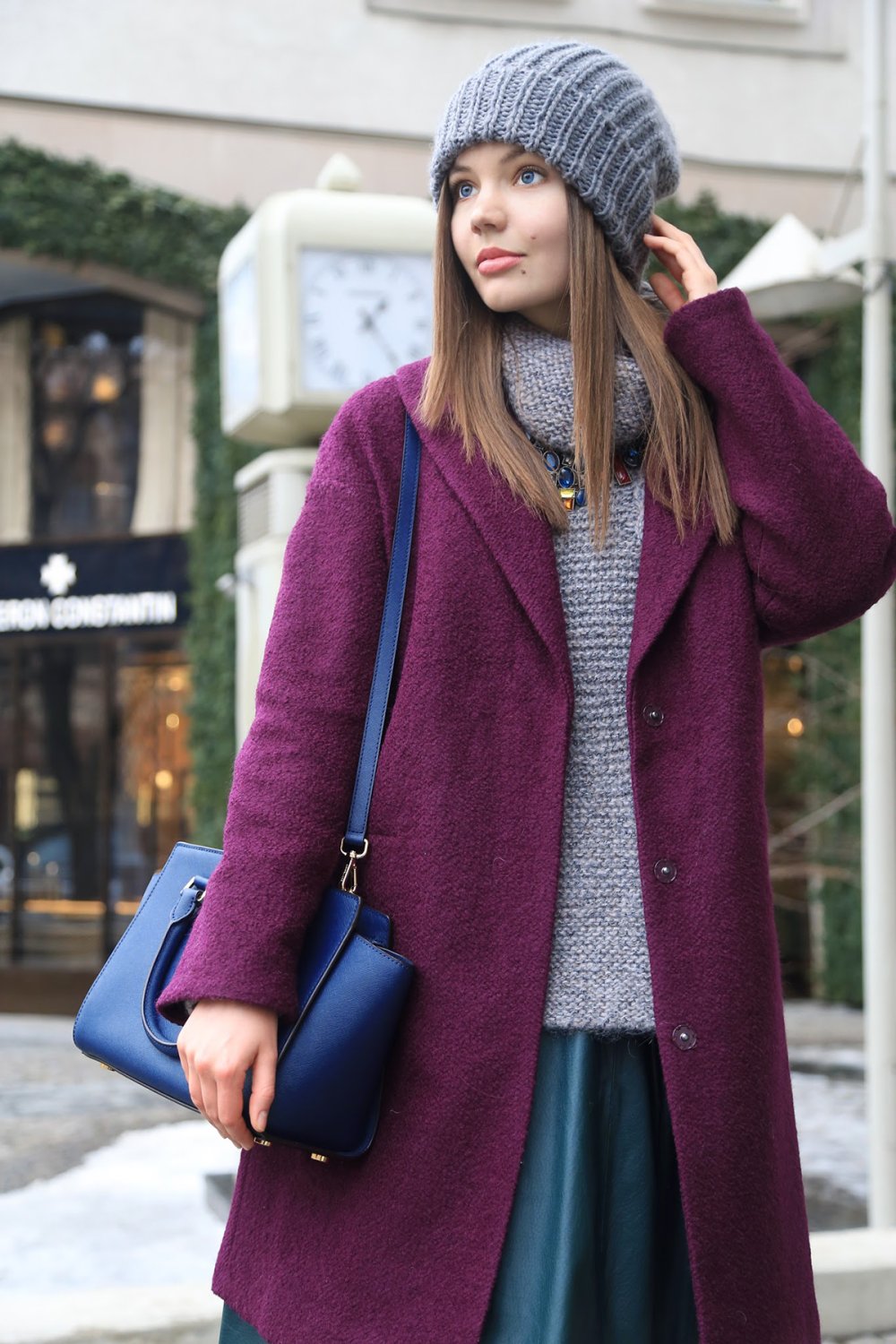 Пальто женское винного цвета