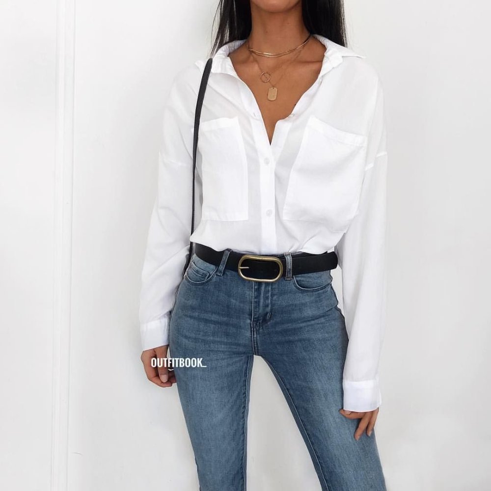 Белая блузка