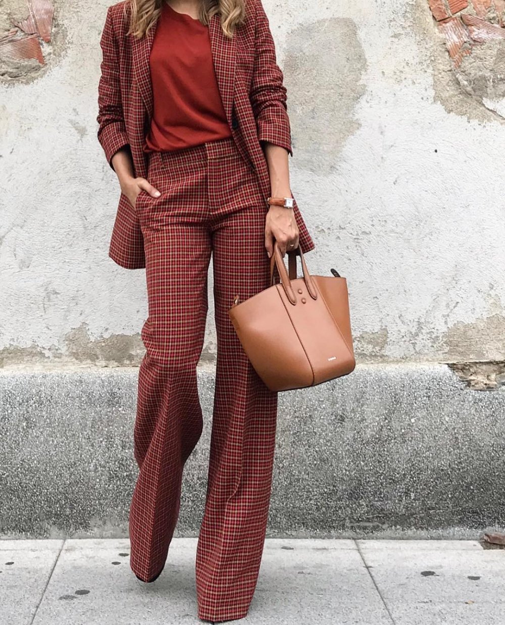 Пиджак в мелкую клетку женский