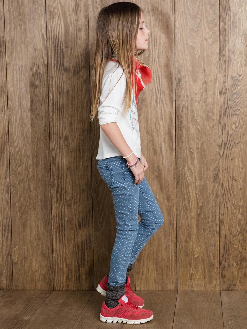 Красивые девушки в джинсах