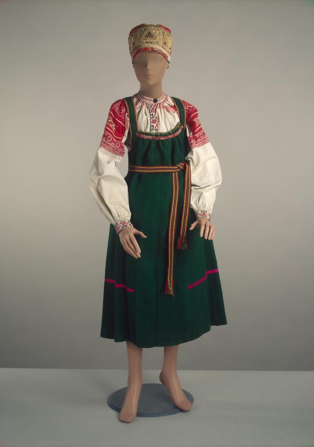 Кислуха л ф народный костюм русского севера