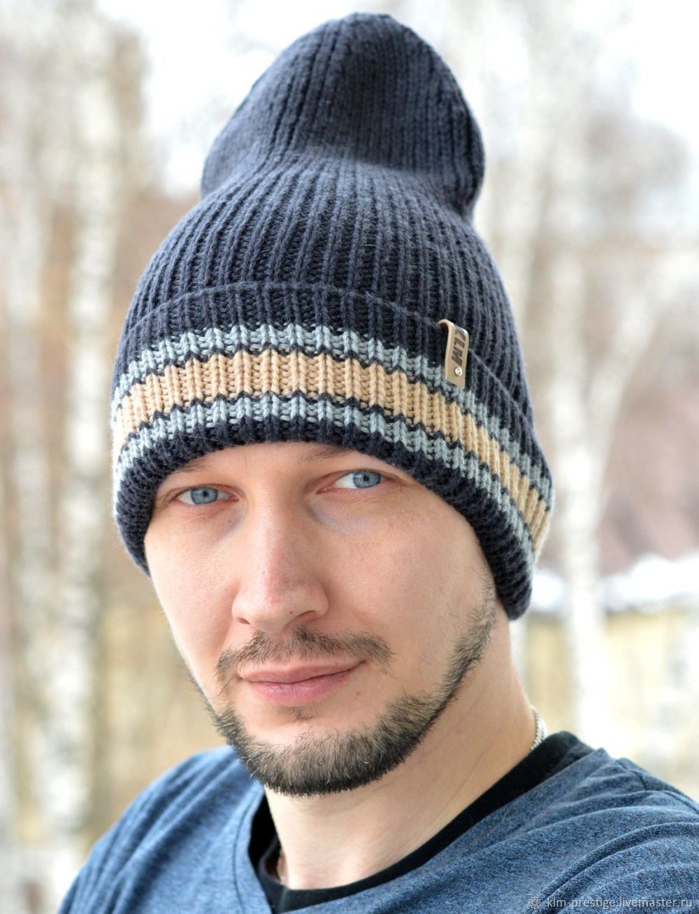 Вязаные шапки в стиле игр