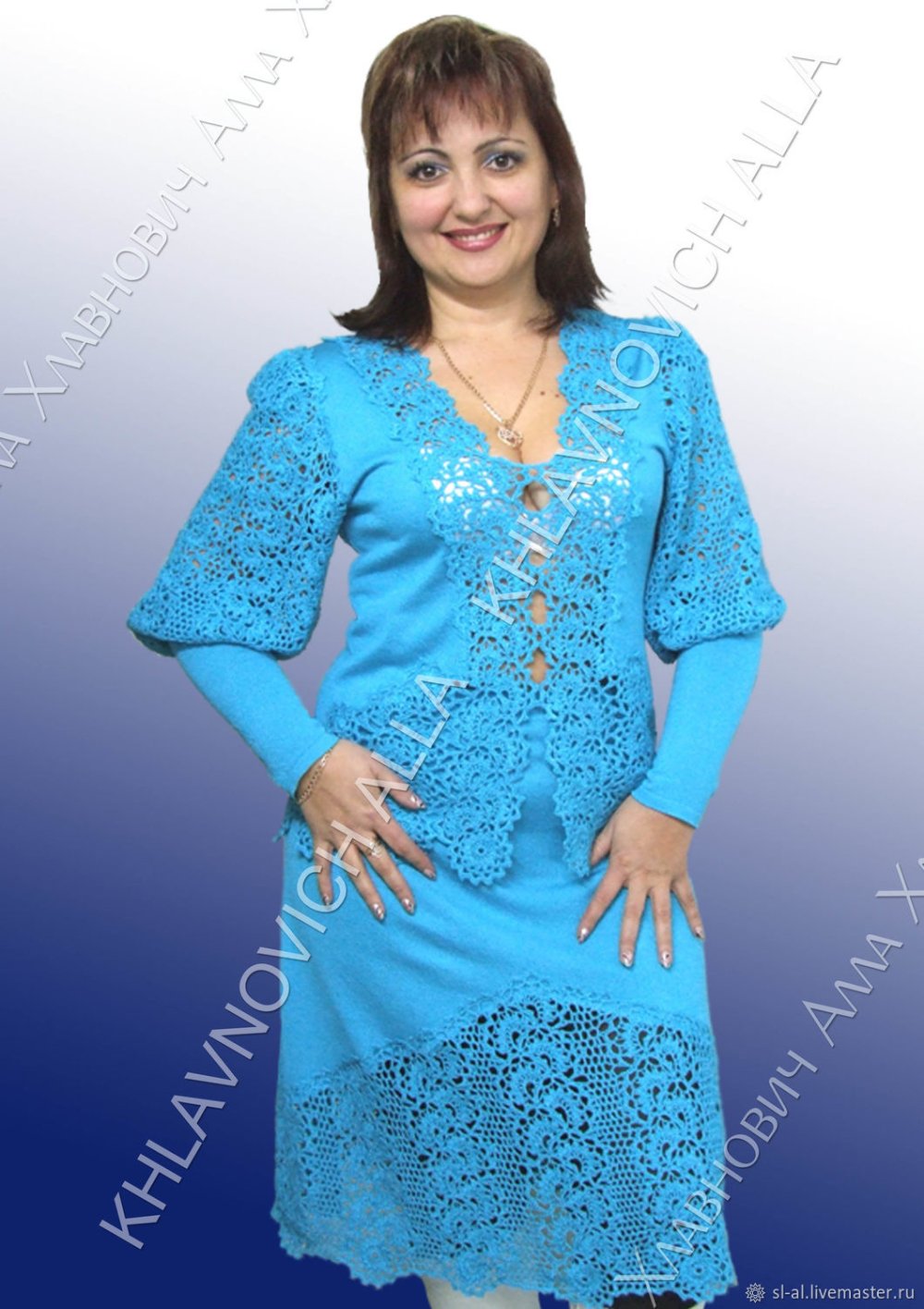 Красивый костюм крючком для женщин