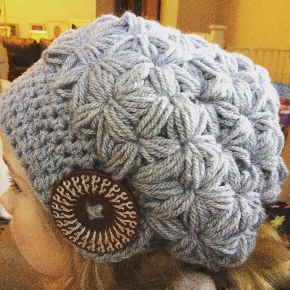 Шапка узором звездочки