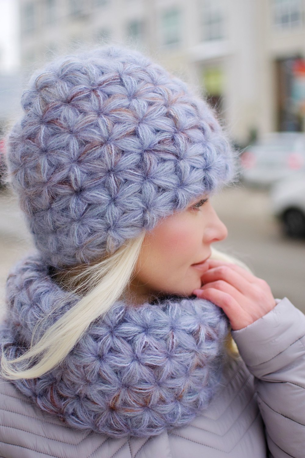 Шапка узором звездочки