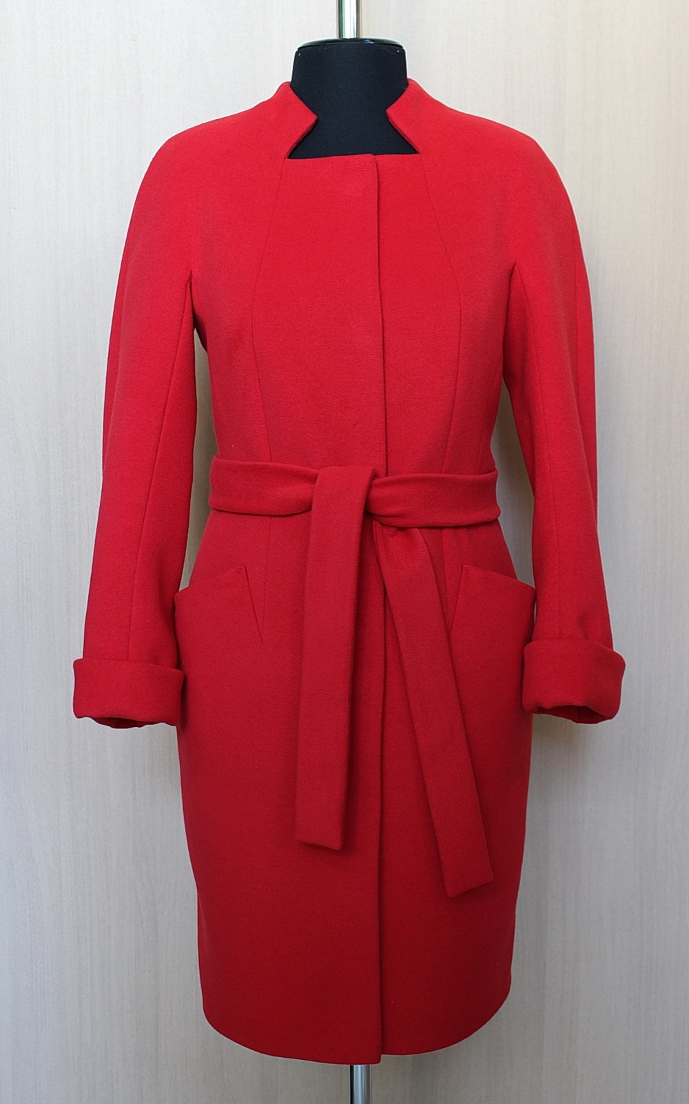 Женское зимнее пальто фабрика Warda