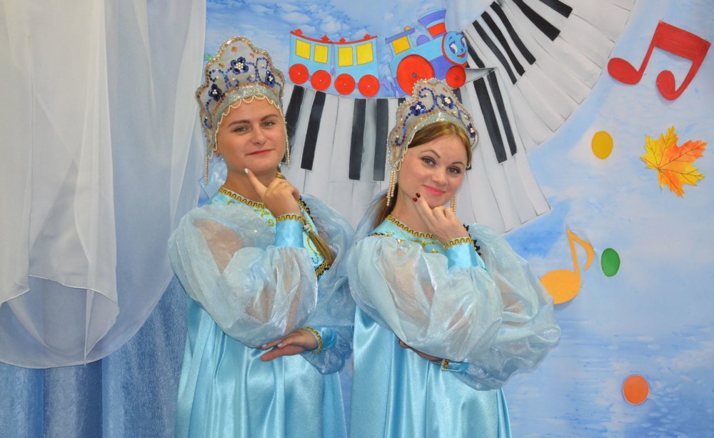 Девушка в кокошнике Василиса