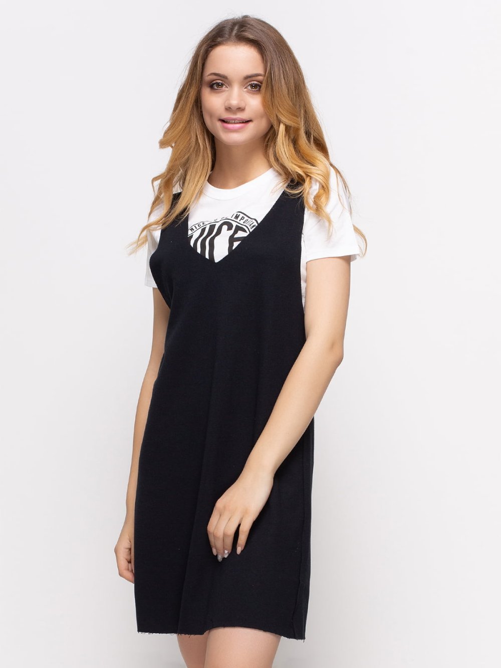 Сарафан с заниженной проймой