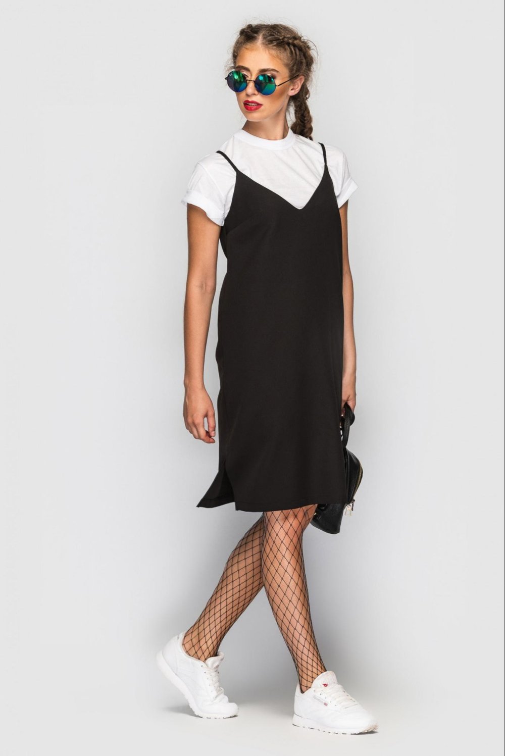 Черный сарафан на бретелях