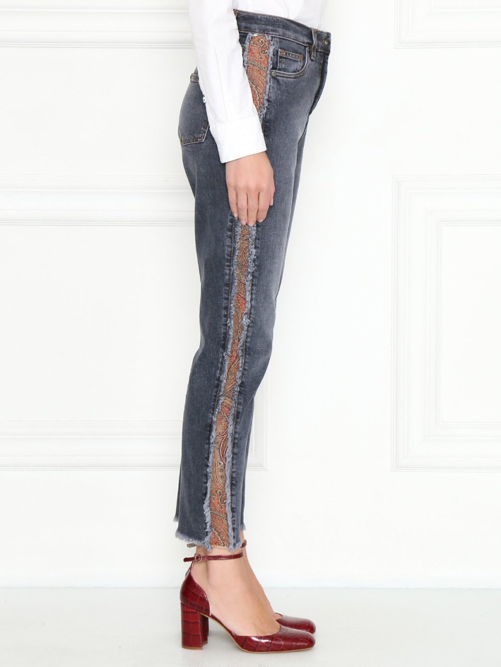 Джинсы стрейч женские