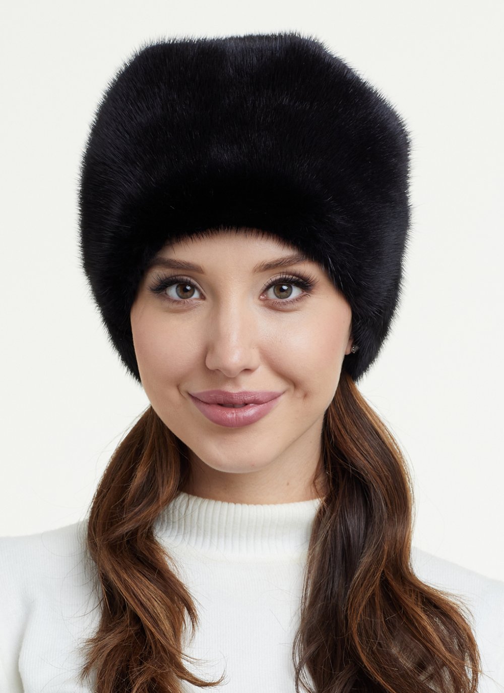 Каракулевые шапки и папахи