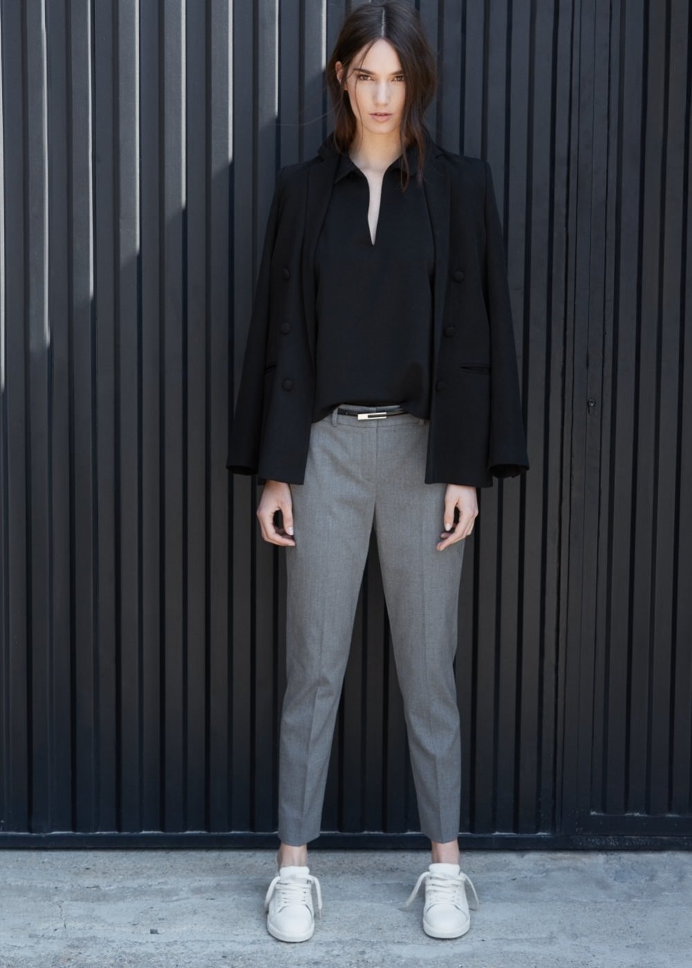 Классические брюки для девушек