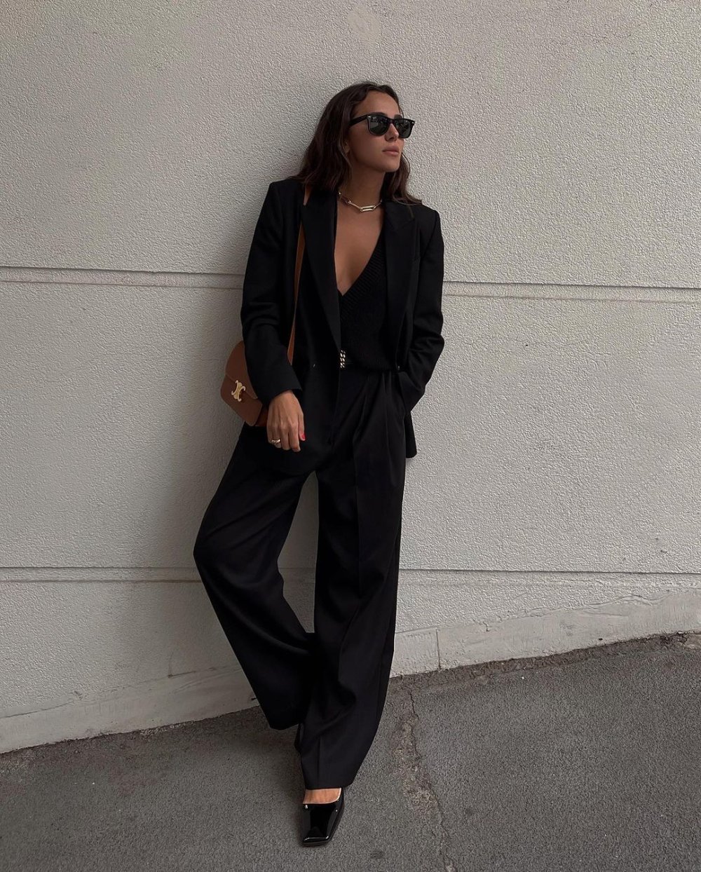 Футболка с брюками женские