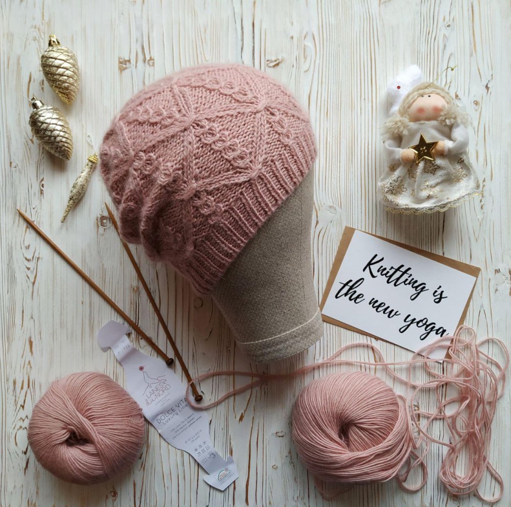 Дольче Вита шапка