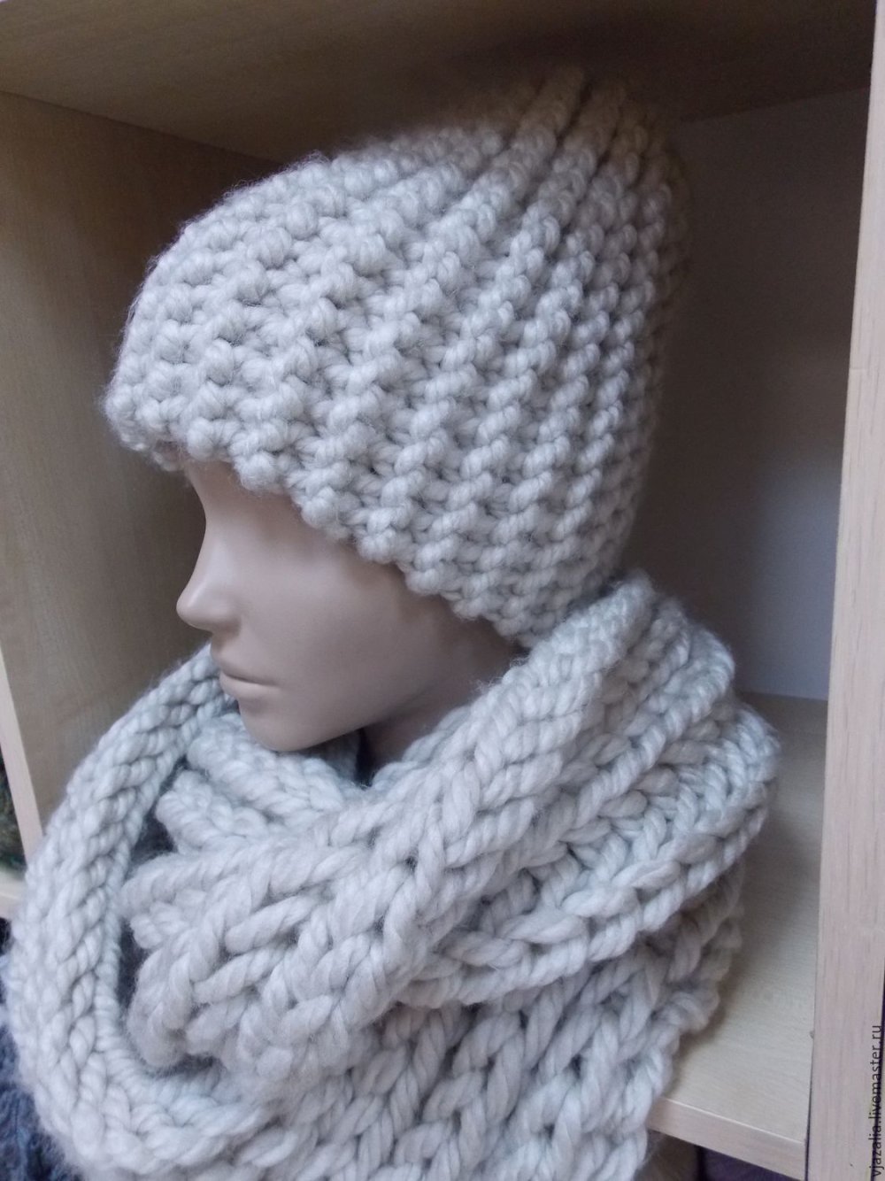 YARNART Alpine Maxi шапка