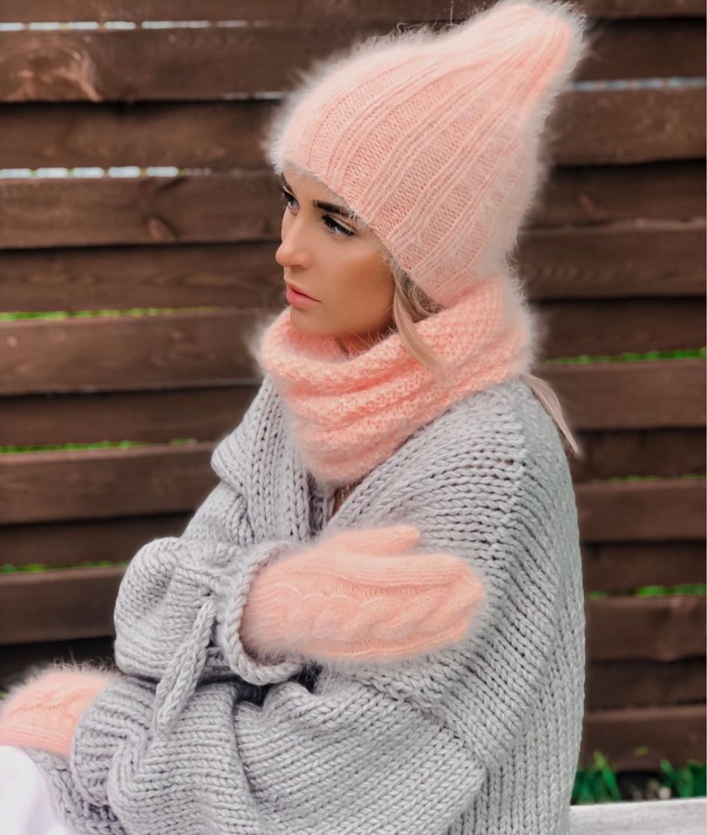 Бинни шапка из толстой пряжи