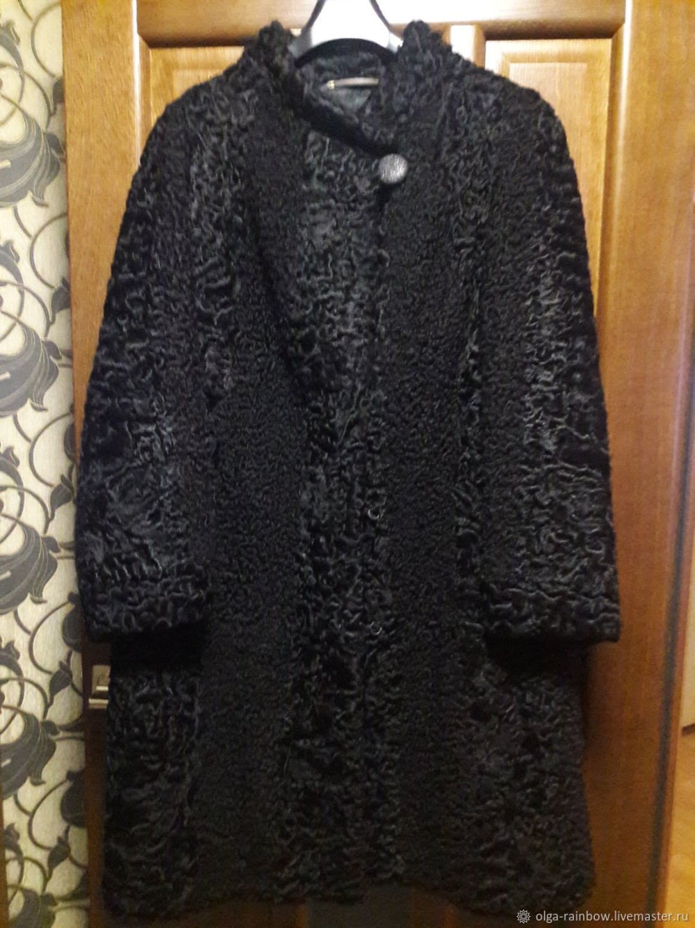 Мужское пальто из каракуля