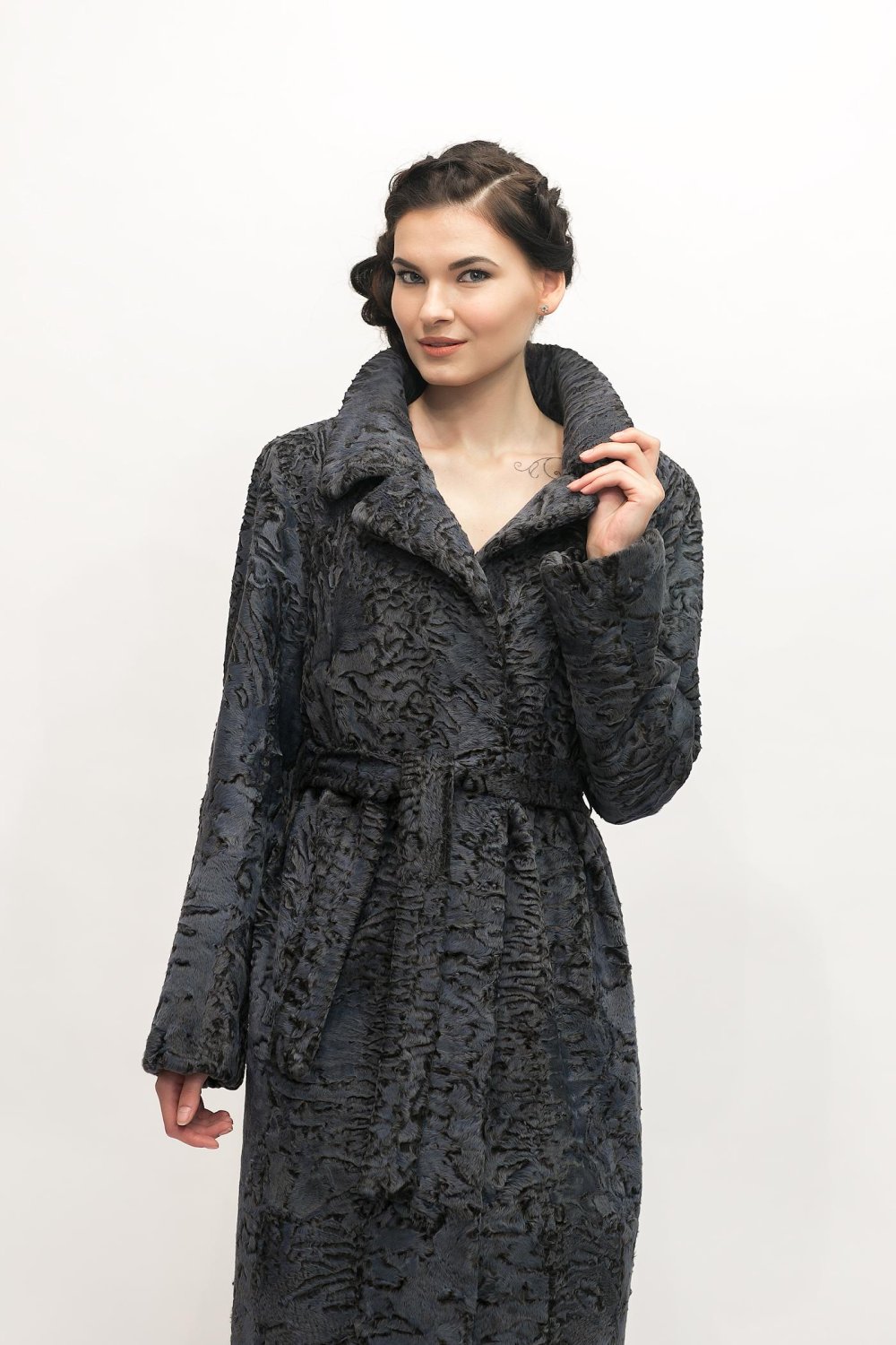 Мужское пальто из каракуля