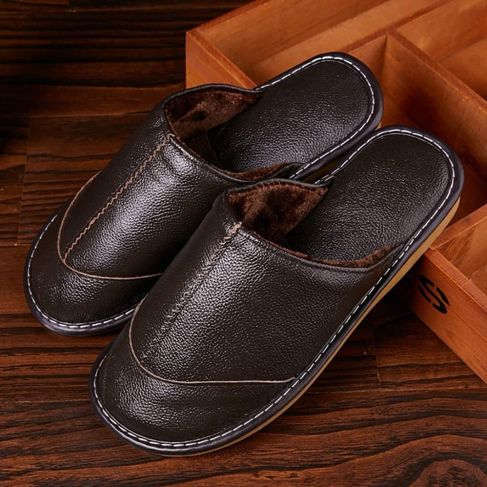 Кожаные тапочки мужские