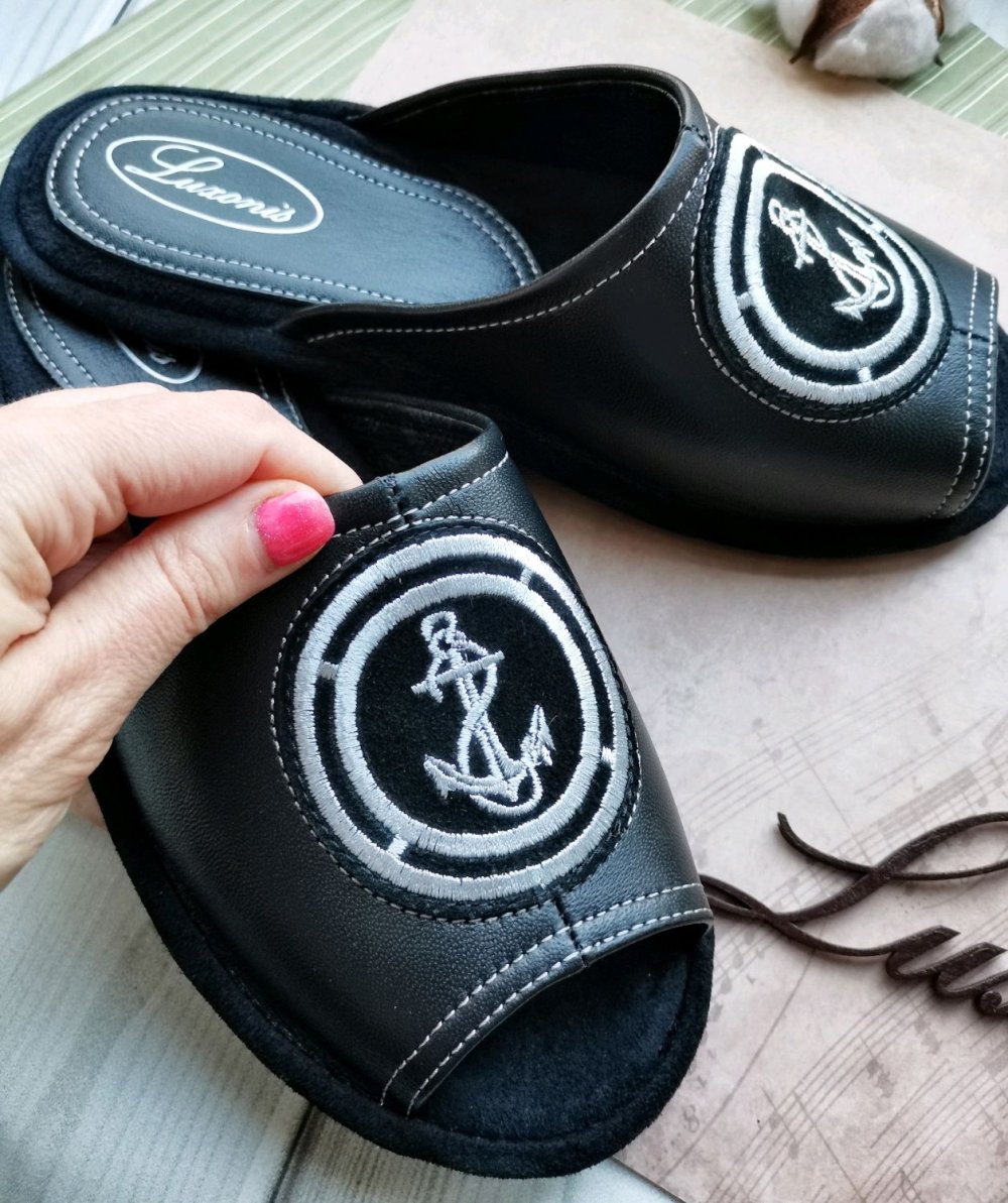 Кожаные домашние тапочки для мужчин