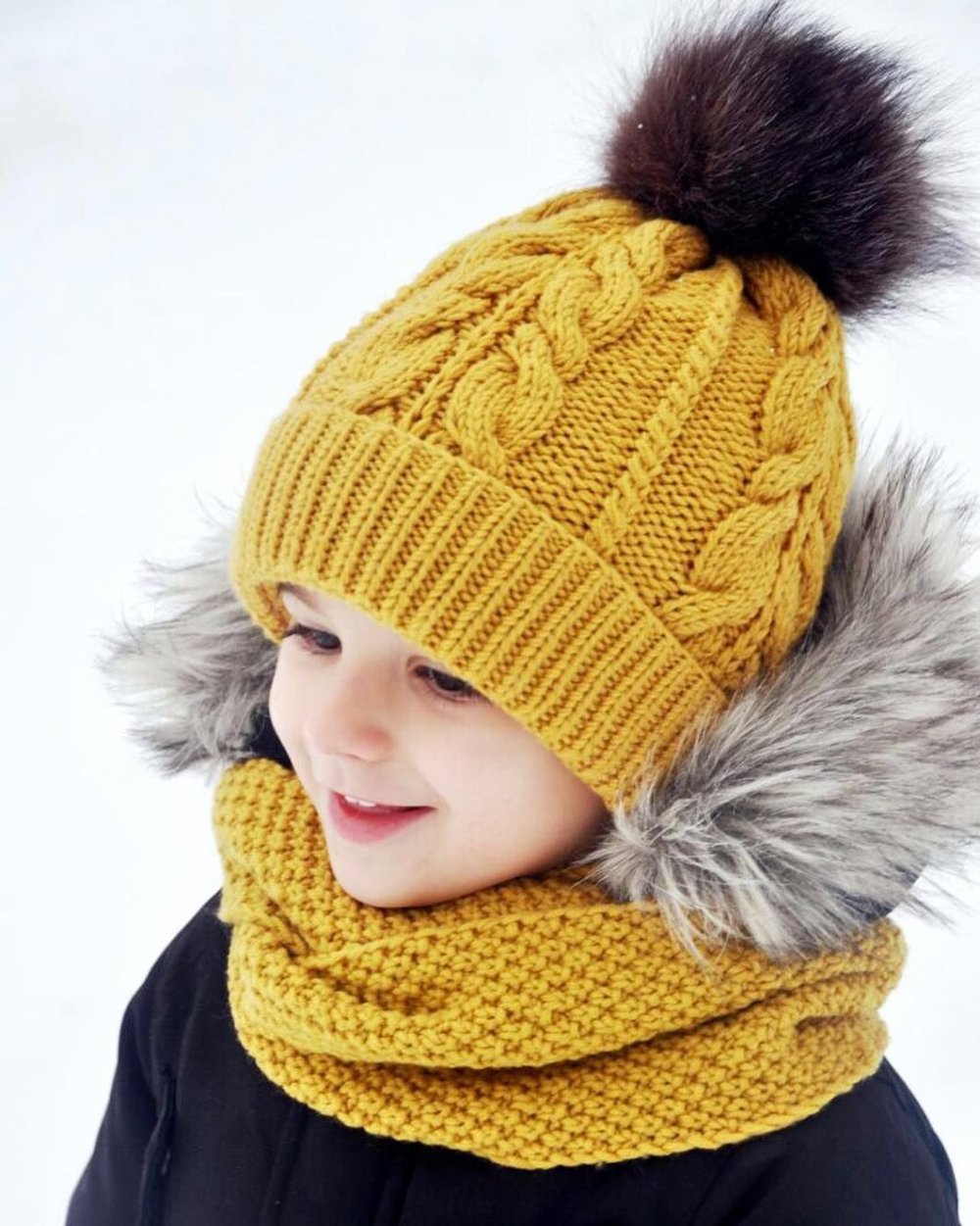 Декор детской шапки