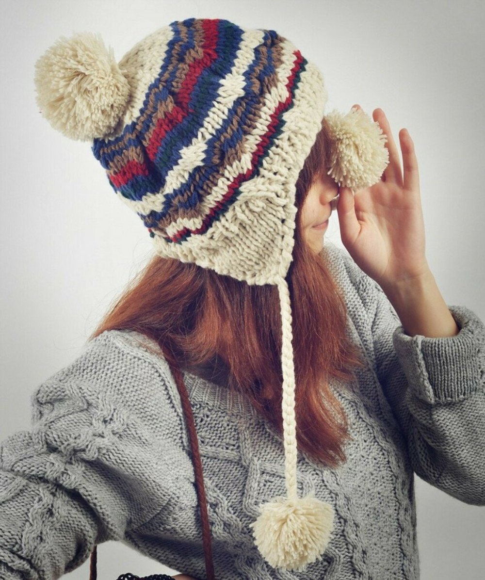 Вязаная шапка с ушками