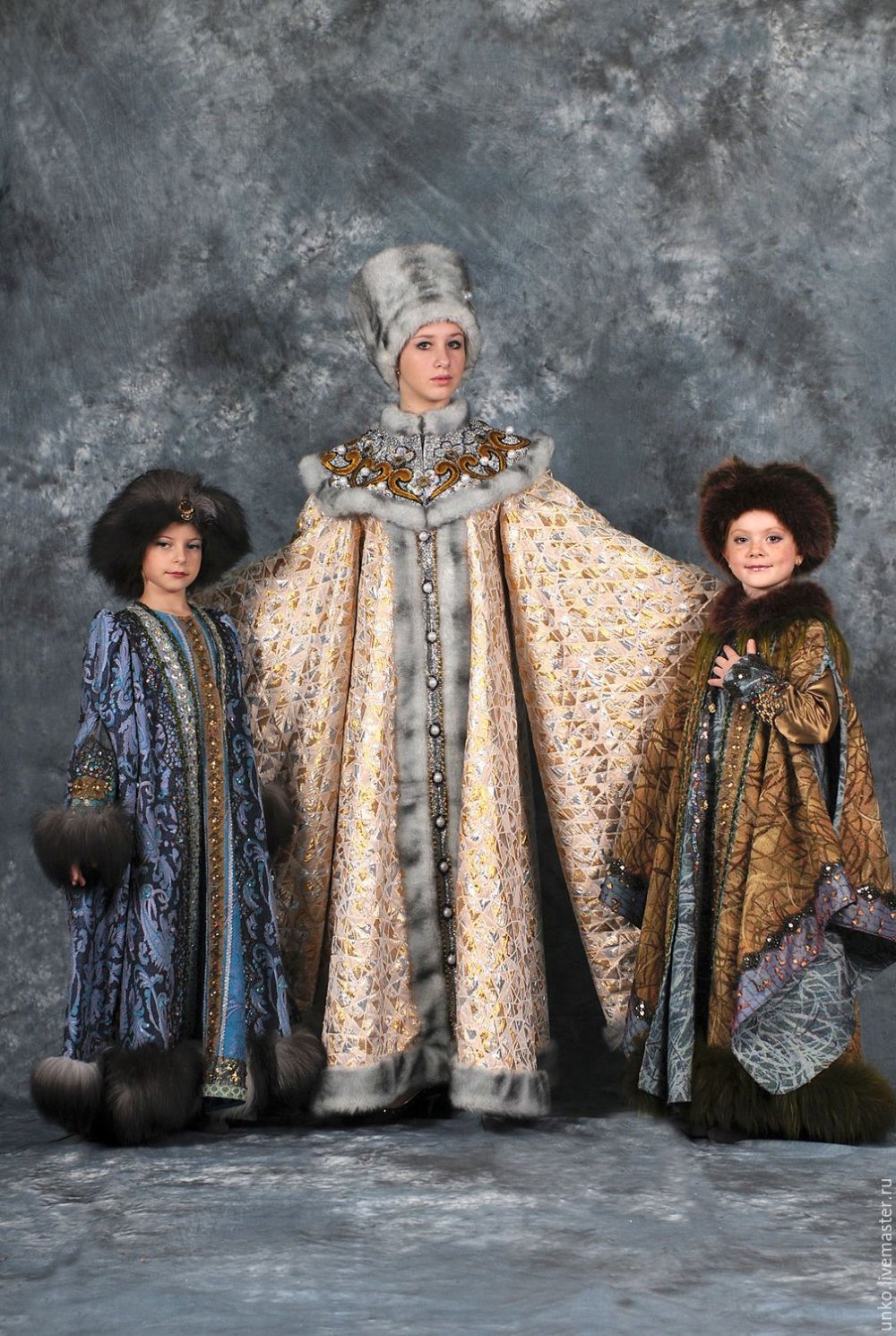 Одежда Валентины Аверьяновой