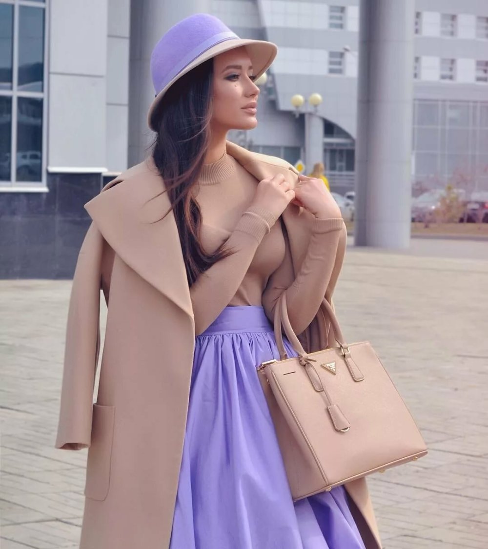 Фиолетовое пальто