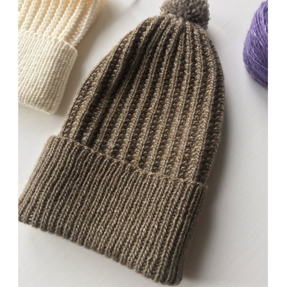 Шапка резинкой патронташ