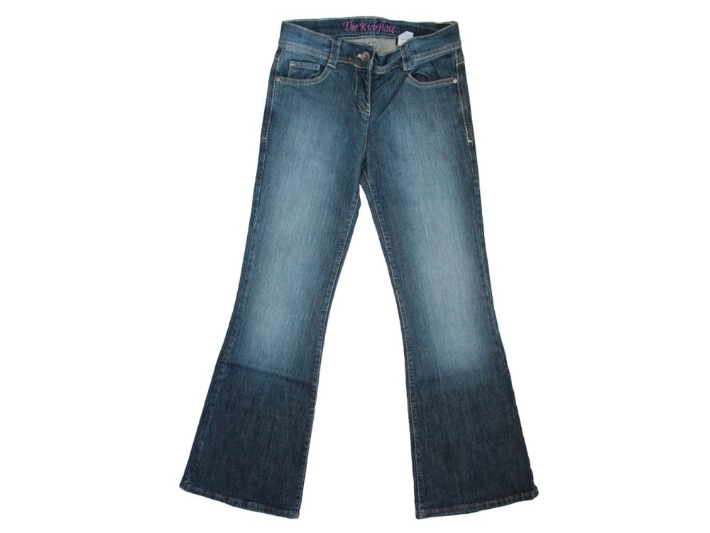 Расклешенные джинсы с разрезами