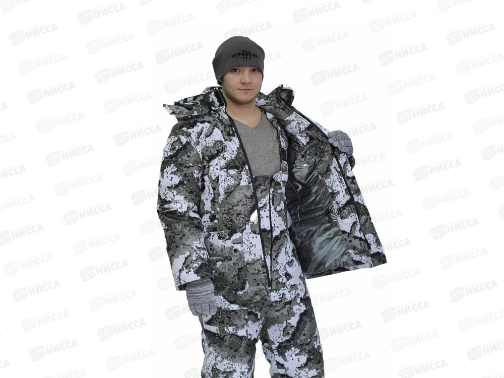 Женский камуфляжный костюм зимний