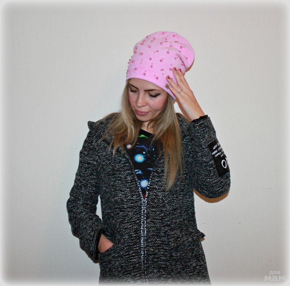 Шапка женская с кристаллами Сваровски