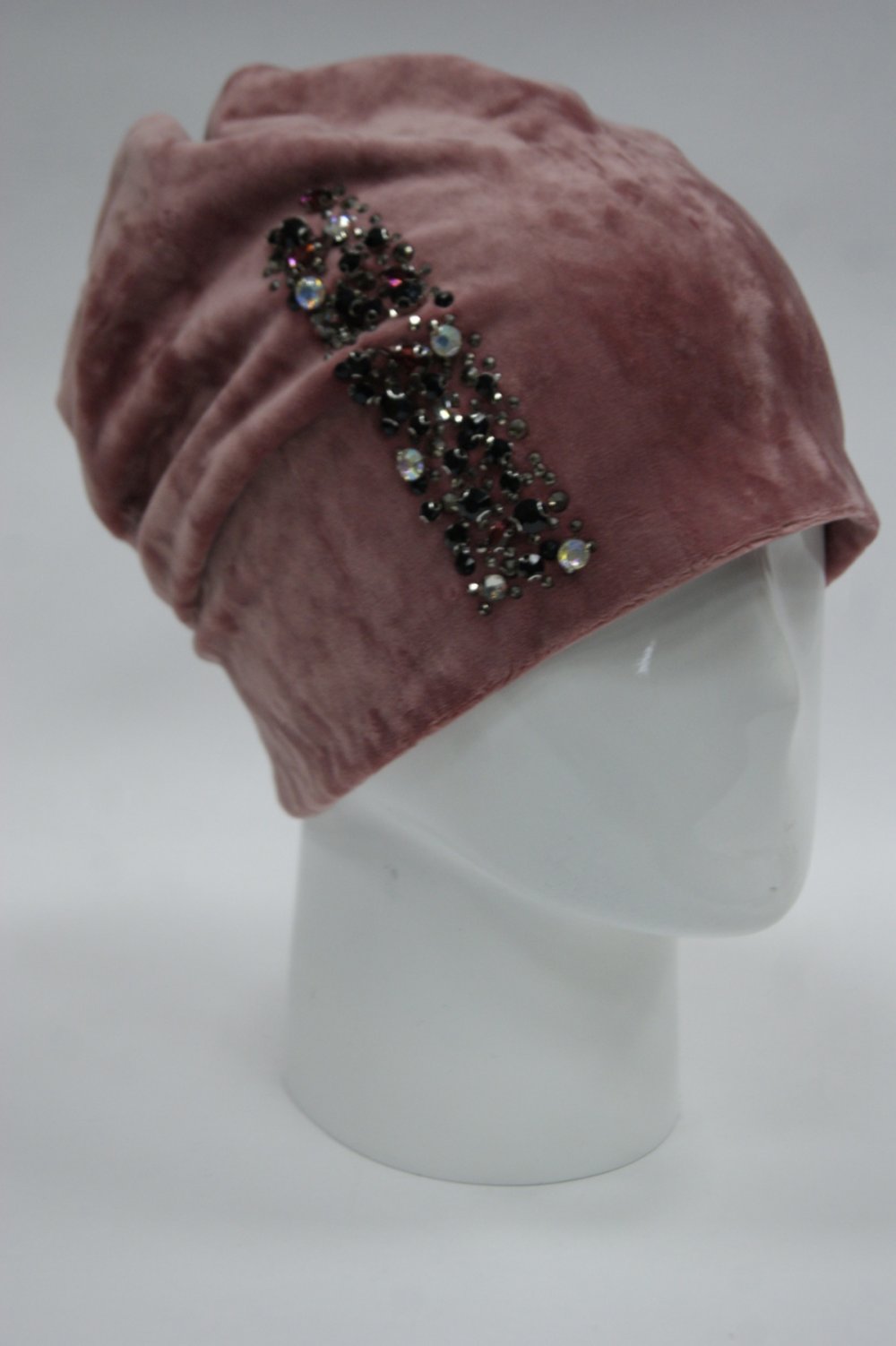 Шапки комплекты женские Садовод