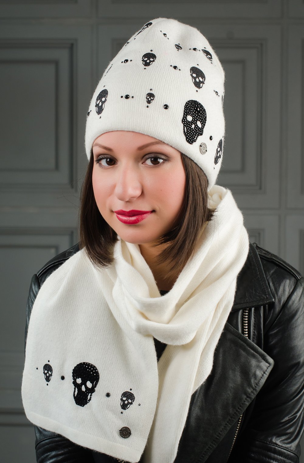 Велюровые шапки Садовод