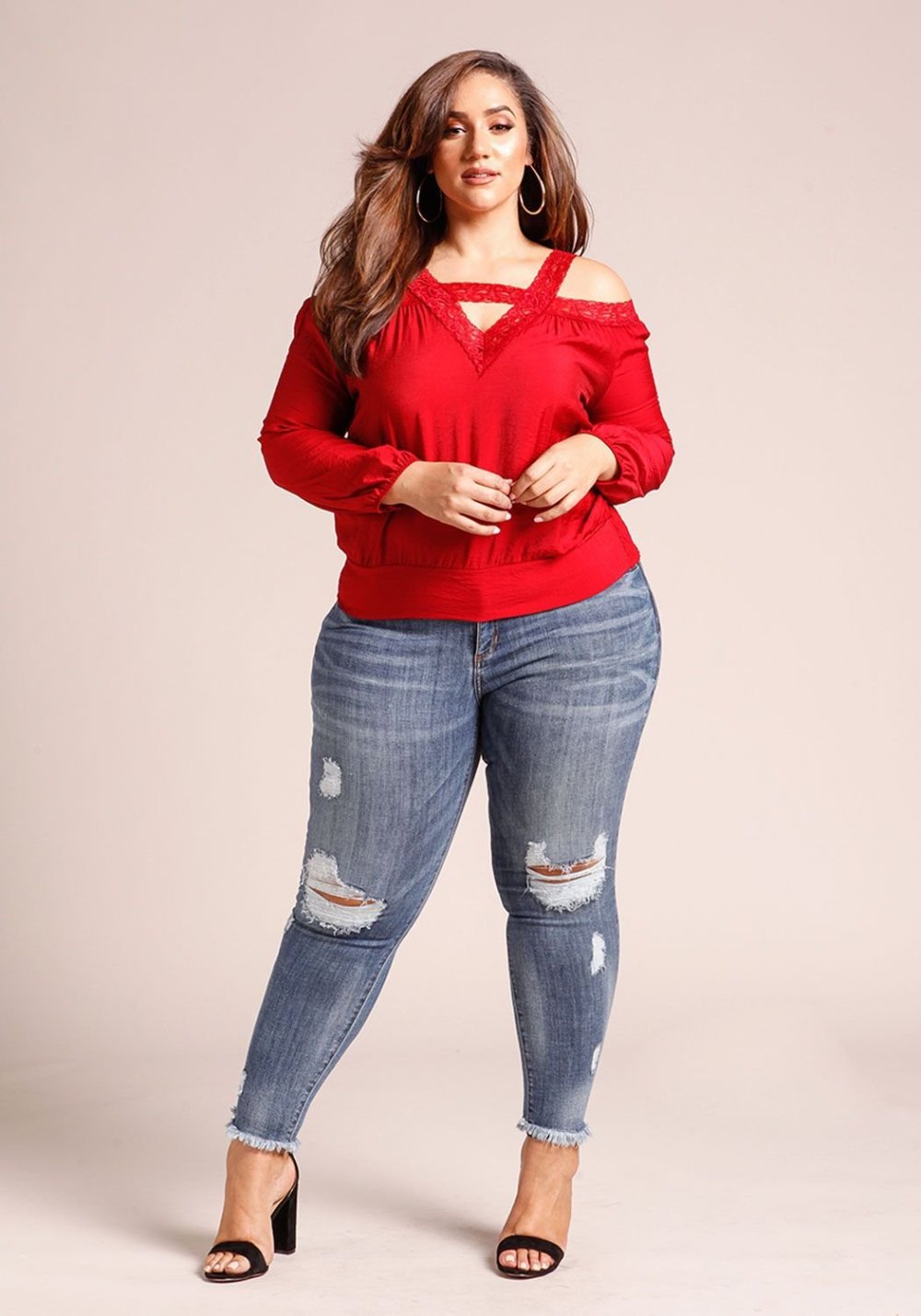 Танеша Авашти джинс