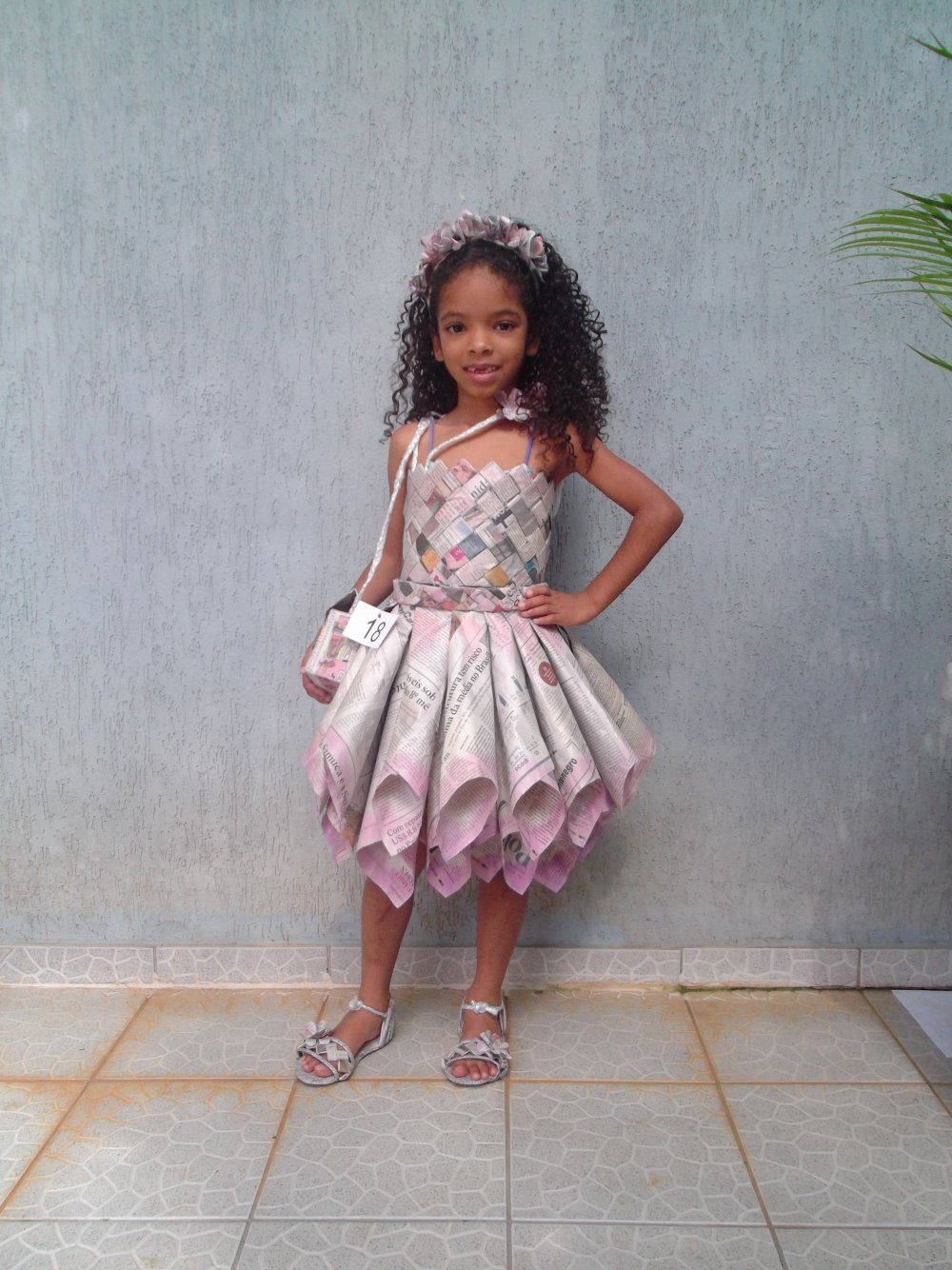 Костюм из мусора для мальчика