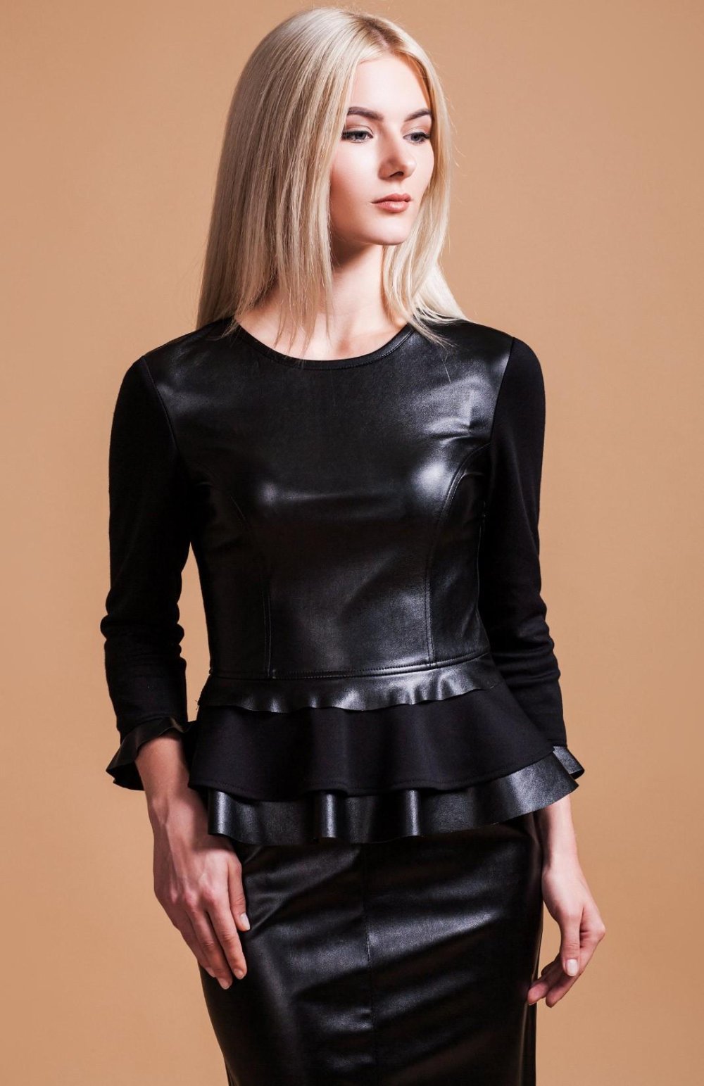 Кожаная кофта