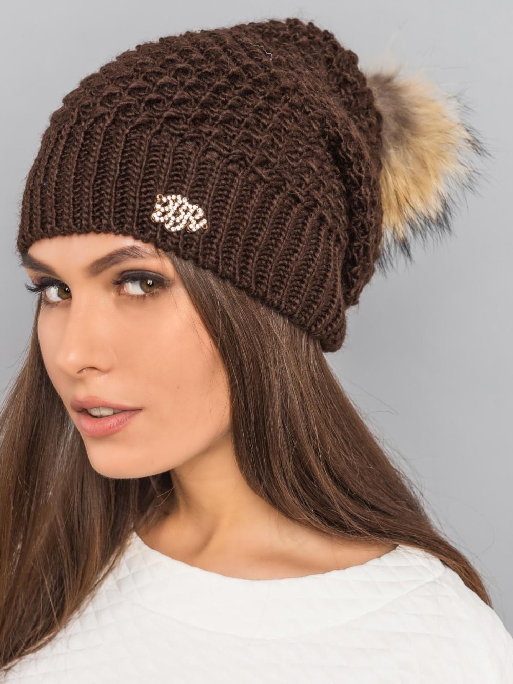 Шапка вязаная женская