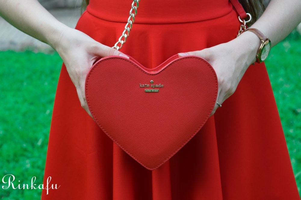 Барсетка в форме сердца